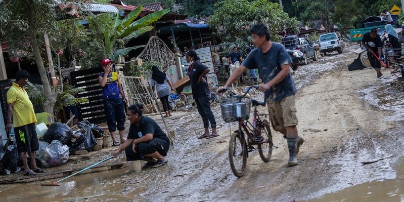Lambat Tangani Banjir, Pemerintah Malaysia Dibombardir Kritikan Rakyat