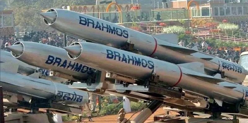 Filipina Teken Pembelian Rudal Supersonik BrahMos untuk Lindungi Laut China Selatan