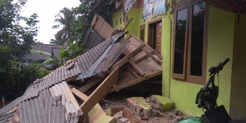 Kerusakan Rumah Akibat Gempa Pandegelang Menjadi 1.231 Unit