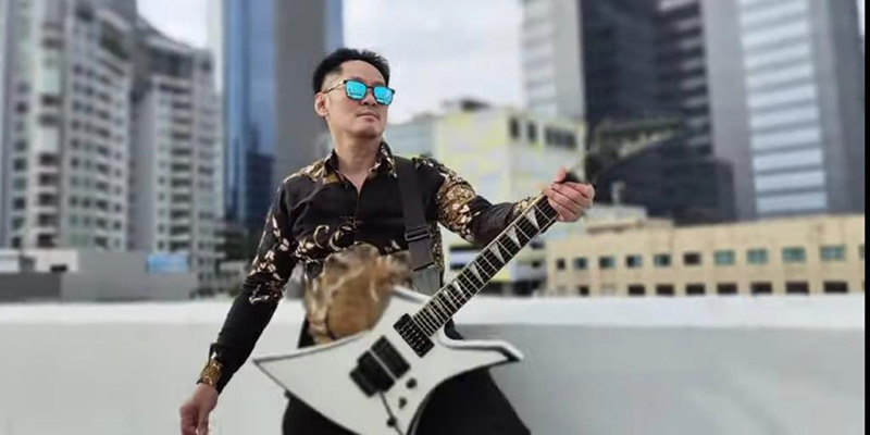 Terinspirasi KPK Tangkap Hakim Itong, Advokat Muda Ini Bikin Lagu