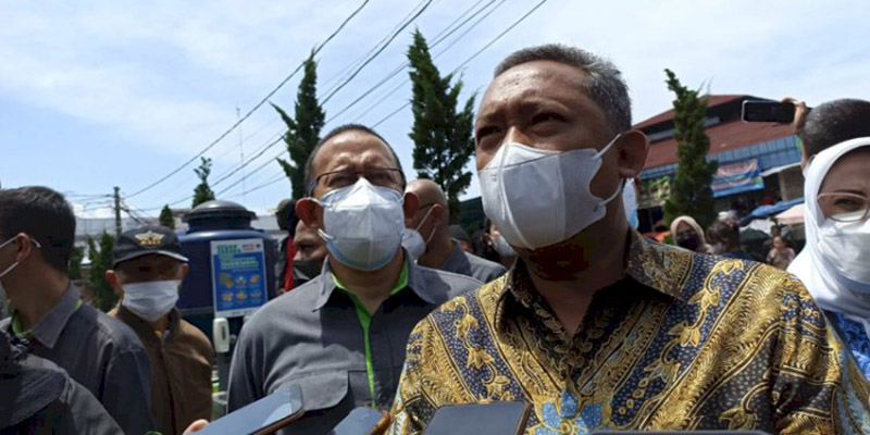 Jokowi Tanyakan Harga Minyak Goreng Masih Mahal, Ini Jawaban Plt Walikota Bandung