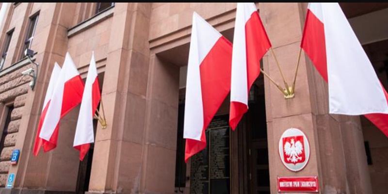 Belarusia Panggil Kuasa Usaha Polandia Terkait Pengusiran Diplomat