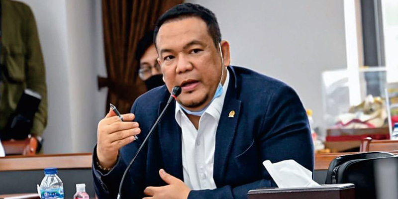 Diduga Menambang Ilegal, Legislator Minta Kapolri Periksa Tan Paulin