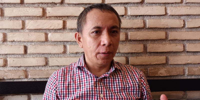 Jerry Massie: Jokowi Seharusnya Melabrak Luhut, Tapi Sepertinya Takut