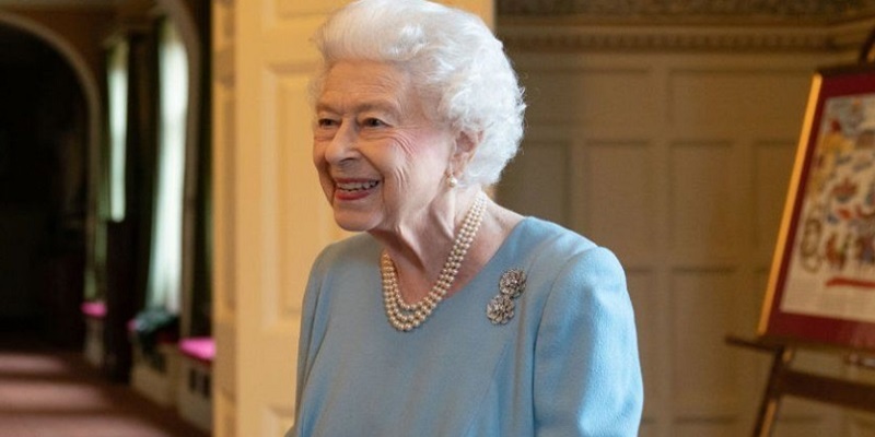 Xi Jinping Kirim Doa Kesembuhan untuk Ratu Elizabeth II