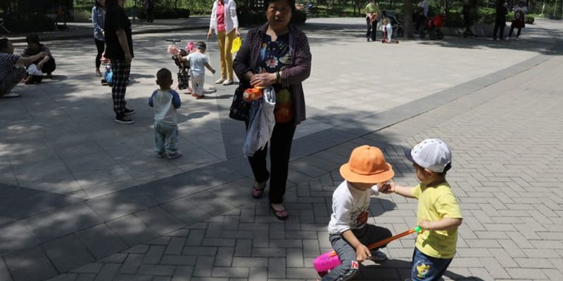 Dorong Naiknya Angka Kelahiran, Beijing Menambahkan "Kesuburan" ke Cakupan Asuransi