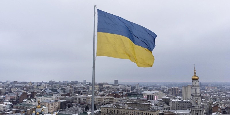 Negara Mana yang Kirim Bantuan Militer untuk Ukraina? Ini Daftarnya