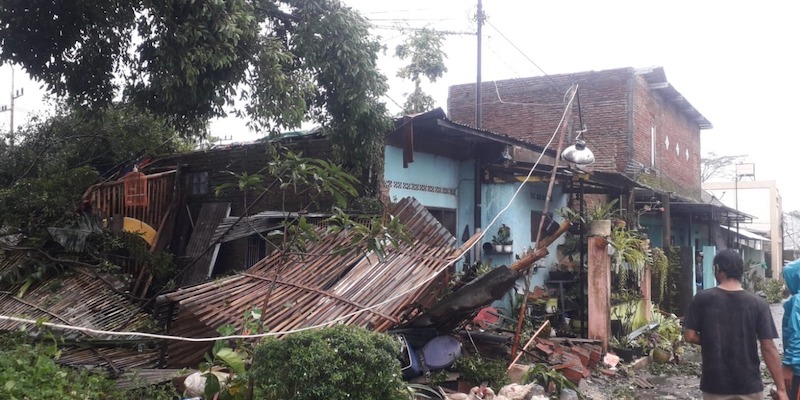 Subang Diterjang Angin Kencang, Puluhan Rumah Warga Rusak Parah