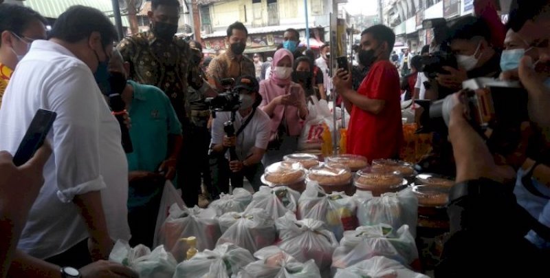 Popularitas Golkar Kalahkan PDIP karena Airlangga Sukses Kendalikan Pandemi