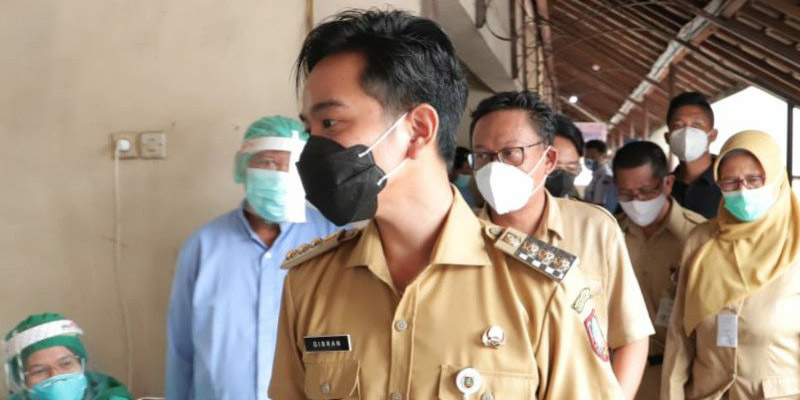 Anak Sulung Jokowi Diduga Rangkap Jabatan, Pengamat: Cobalah Parpol Jangan Asal Pungut Kepala Daerah<i>!</i>