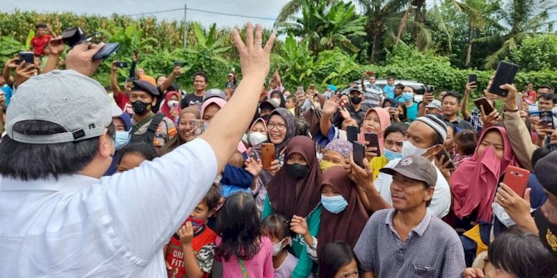 Menteri Koordinator Bidang Perekonomian, Airlangga Hartarto disambut warga Tulangbawang Barat, Lampung/Ist