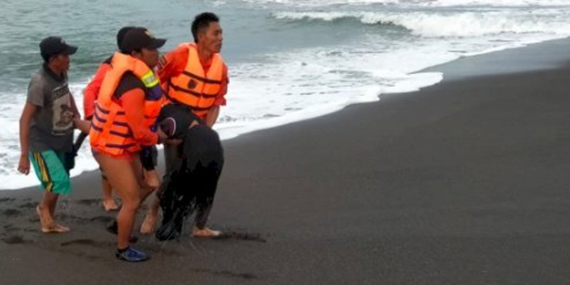 Polisi Periksa Pemilik Padepokan yang Gelar Ritual Maut di Pantai Payangan