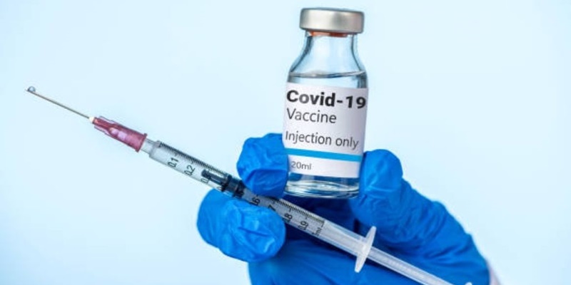 Alami Lonjakan Kasus Covid-19, Prancis Mulai Kampanye Vaksinasi Dosis Keempat