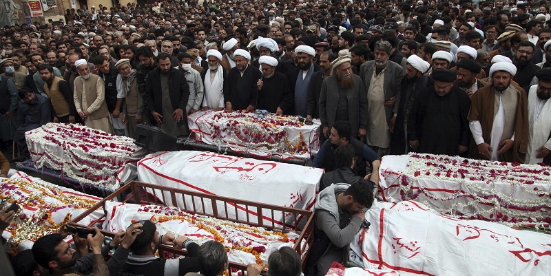 Korban Jiwa Bom Bunuh Diri ISIS-K di Masjid Peshawar Bertambah jadi 63 Orang