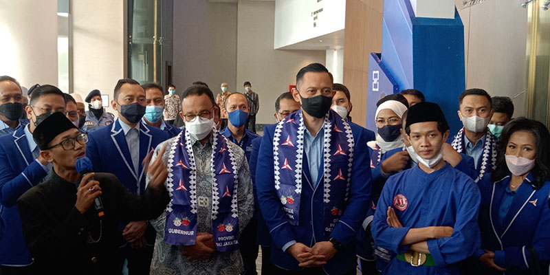 Disambut Palang Pintu, Anies dan AHY Hadiri Pelantikan Pengurus DPD Demokrat Jakarta