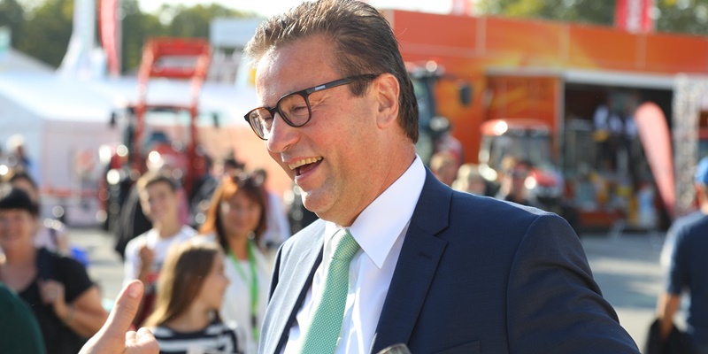 Setuju Larangan Impor Gas Rusia, Jerman Sarankan Warga Bertahan dengan Pakai Sweater