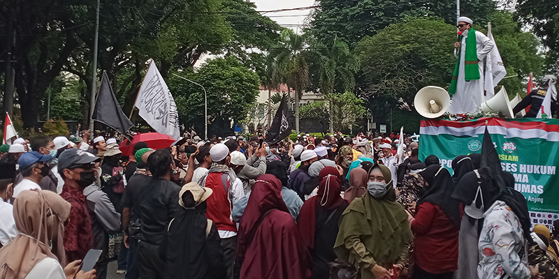 Demo Bela Islam, Massa 212 Geruduk Kemenag Minta Yaqut Mundur