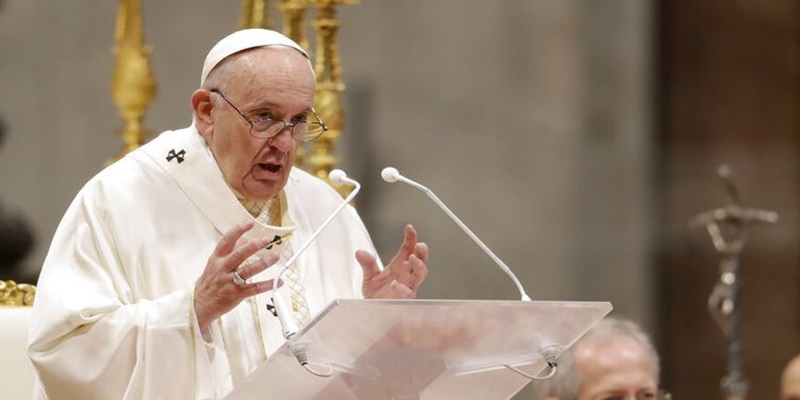 Sindir Keras Putin, Paus Fransiskus: Ada Penguasa yang Mengobarkan Konflik Demi Kepentingan Nasionalis