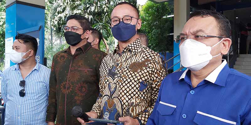 Resmi Laporkan Ade Armando, Ketua Fraksi PAN: Kami Taat Hukum, Tak Mau Gaduh di Luar