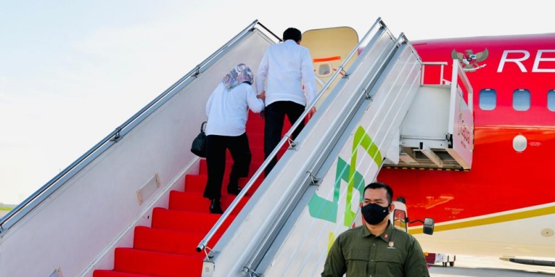 Terbang ke Jambi, Jokowi dan Ibu Negara akan Bagikan Langsung BLT Minyak Goreng