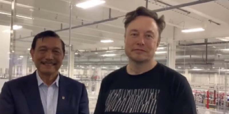 Kata Luhut, Elon Musk Akan Sesuaikan Jadwal untuk Bisa Bertemu Presiden Jokowi di SpaceX