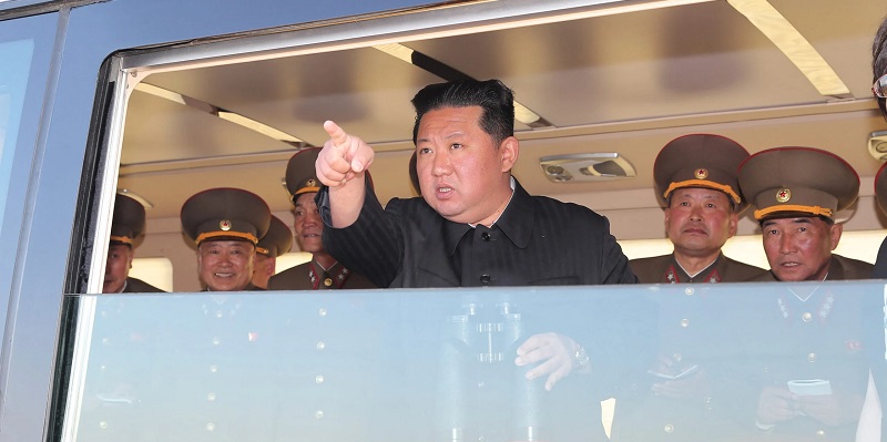 Uji Coba Senjata Taktis Baru, Kim Jong Un Kembangkan Kekuatan Nuklir Korea Utara