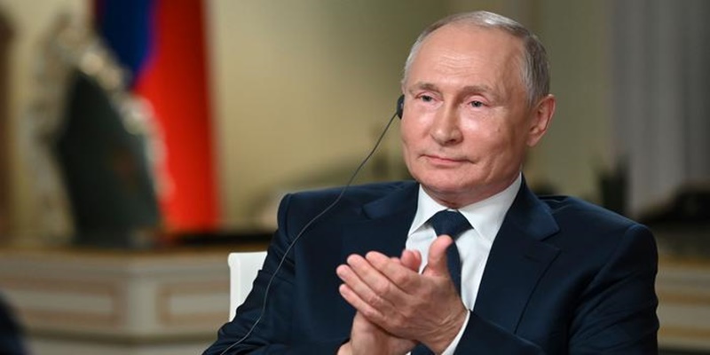 Putin Ucapkan Selamat atas Kemenangan Macron, Saat Rusia-Prancis Bersitegang Soal Ukraina