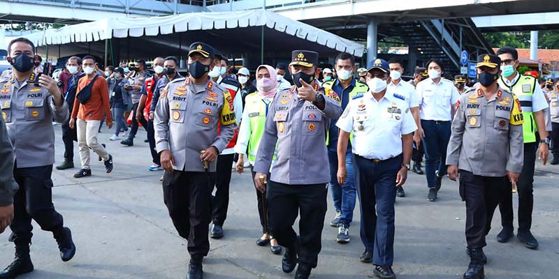 Kapolri Harap Penambahan Kapal dan Dermaga Mengurai Kepadatan di Pelabuhan Merak