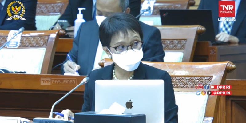 Laporan ke DPR, Menlu Retno Pertimbangkan Kirim Bantuan Pangan untuk Ukraina
