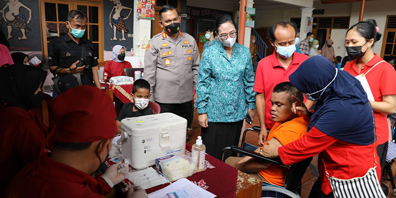 Kejar Herd Immunity, PKK dan Bhayangkari DIY Gelar Vaksinasi Booster bagi Penyandang Disabilitas