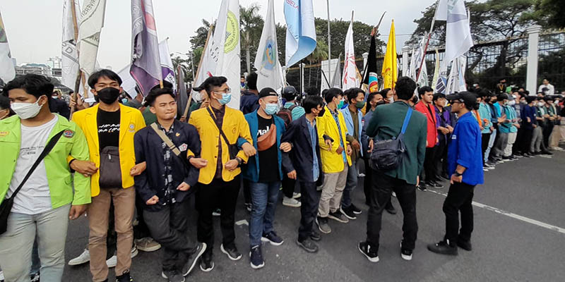 Demo Mahasiswa Dianggap Terlambat, Pengamat: Justru Tepat Waktu untuk Suarakan Penderitaan Rakyat