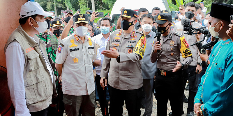 Tinjau Pos Perbatasan Riau-Sumut, Irjen M Iqbal: Beri Pengamanan dan Layanan Prima ke Masyarakat