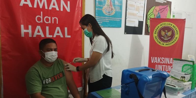 Kondisi Geografis yang Menantang Tak Surutkan BIN Gencarkan Vaksinasi di Sulut