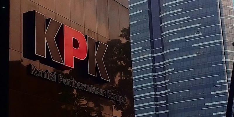 KKN Makin Bercokol, Keluarga Besar Mega Bintang Kirim Surat Terbuka Minta Dibentuk KPK di Daerah