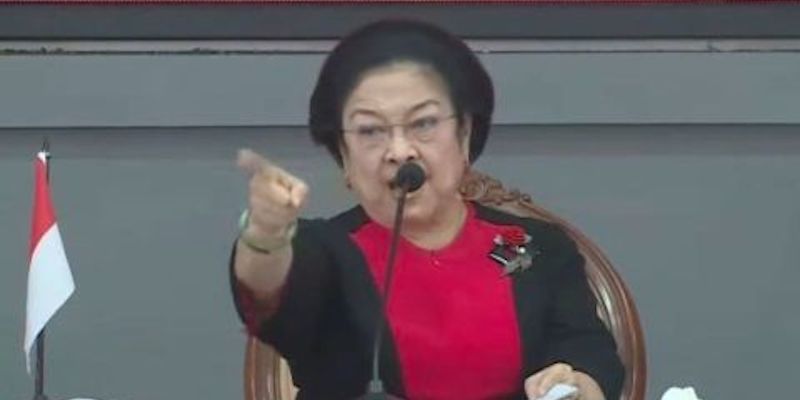 Megawati: Kader PDIP Kalau Tidak Sejajarkan Kaum Perempuan, Out<i>!</i>