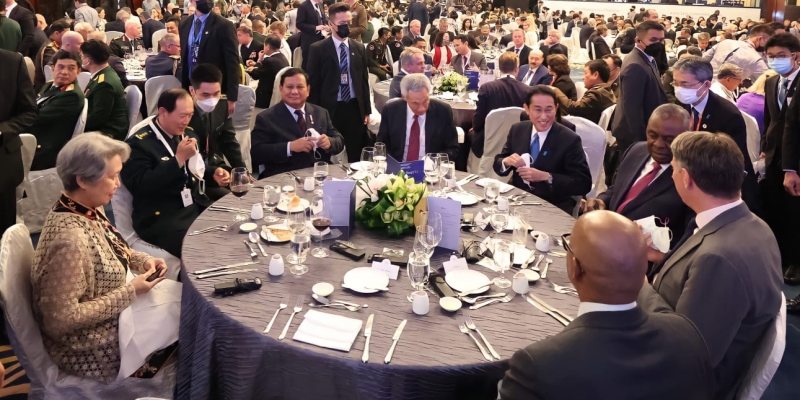 Satu Meja dengan Pejabat Penting Negara Sahabat, Prabowo Subianto Tunjukkan Posisi Strategis Indonesia