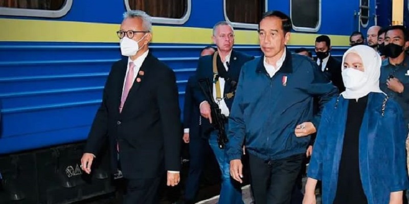 Naik Kereta dari Polandia Menuju Kyiv, Jokowi: Semoga Dimudahkan