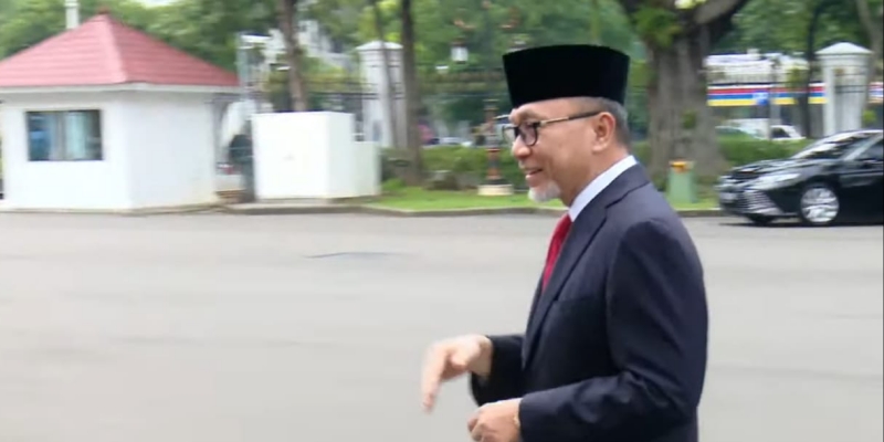 Ketua Umum Partai Amanat Nasional (PAN), Zulkifli Hasan tiba di Istana Merdeka, Jakarta Pusat/Repro