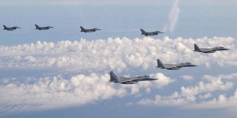 China Luncurkan Serangan Besar-besaran, 30 Pesawat Militer Masuki ADIZ Taiwan