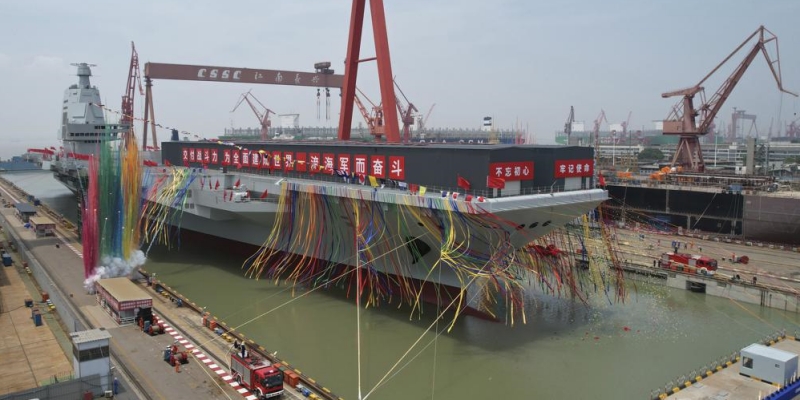Diberi Nama Fujian, China Resmi Luncurkan Kapal Induk Generasi Baru