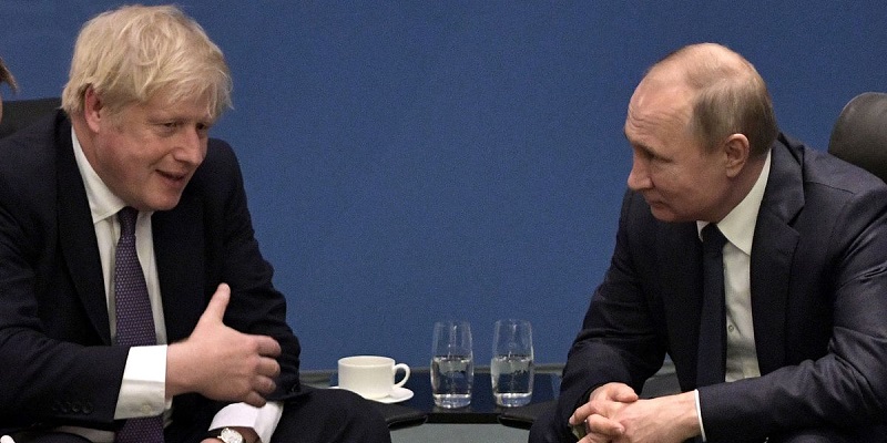Sindir Boris Johnson, Putin: Margaret Thatcher adalah Perempuan, tapi Picu Perang di Falkland