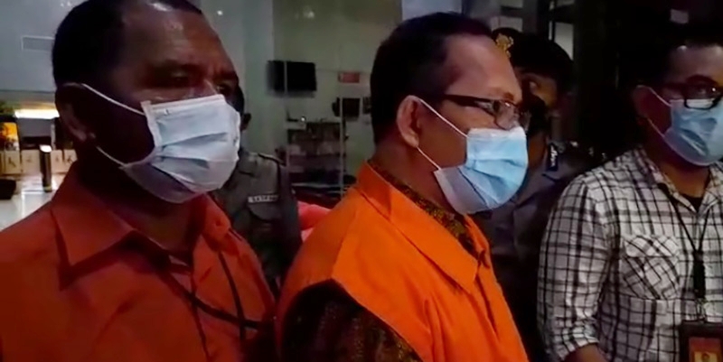 Hari Ini, Hakim Itong Isnaini Jalani Sidang Dakwaan di PN Tipikor Surabaya