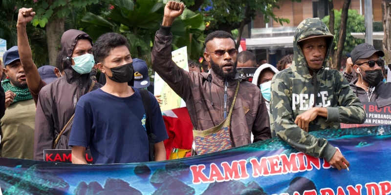 Gelar Unjuk Rasa, Forum Mahasiswa Papua Desak RUU DOB Papua Segera Disahkan