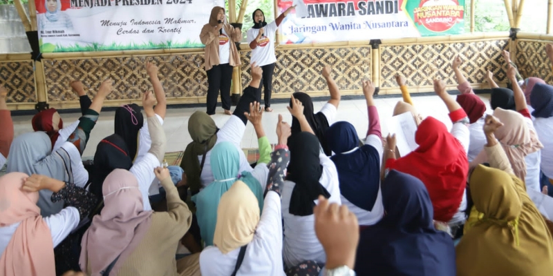 Jawara Sandi Karawang Kembangkan Peluang Usaha untuk Emak-emak