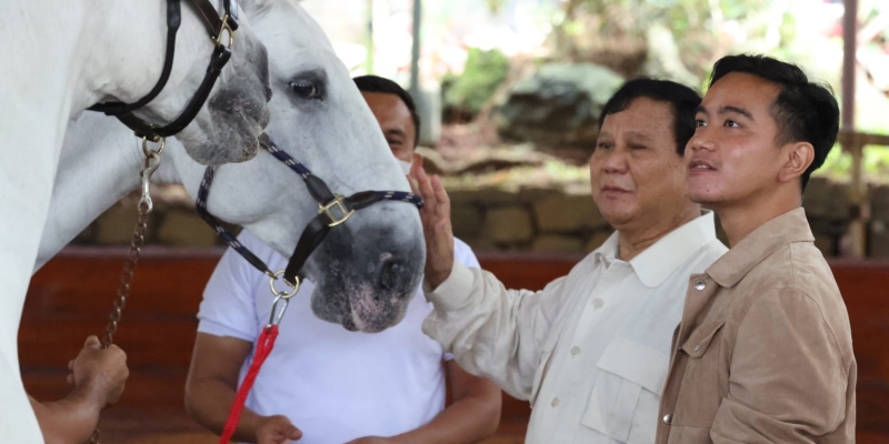 Selain Berkuda di Hambalang, Gibran Belajar Nilai Patriotisme dari Prabowo Subianto