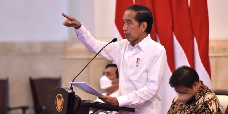 Dapat Kabar 60 Negara Tertekan Utang, Jokowi Ngeluh Pertamina dan PLN Terlalu Mengharapkan Subsidi