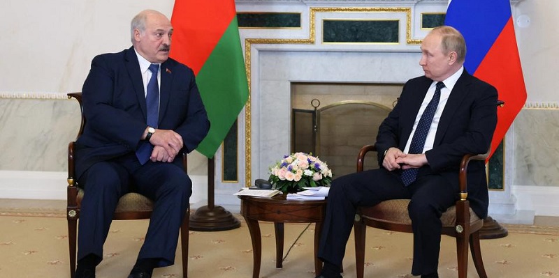 Bertemu Lukashenko, Vladimir Putin Janji Kirim Rudal Nuklir Iskander ke Belarus