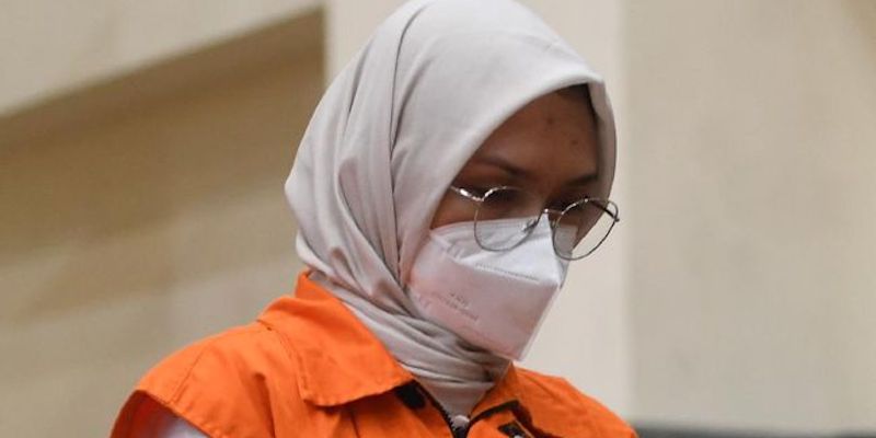 KPK Berpeluang Banding Atas Vonis 4 Tahun Bupati Probolinggo Puput Tantriana Sari dan Suaminya