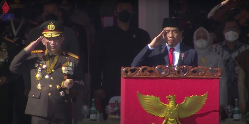Jokowi: Polri Selalu dalam Pengamatan Rakyat, Hati-hati...