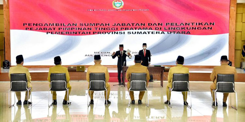 Lantik 11 Pejabat Eselon II, Gubernur Sumut: Loyal Lah Kalian<i>!</i>